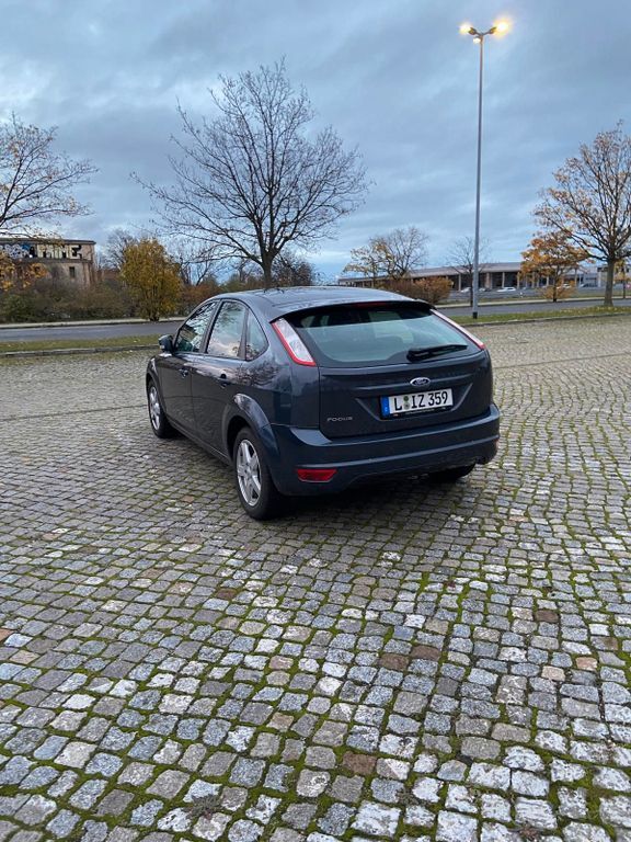 Ford Focus 186.000 km 1.500 € Dresden 01309