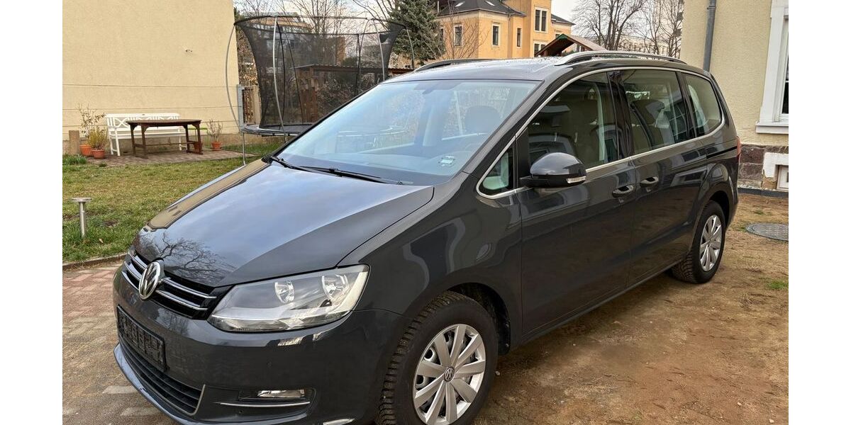 VW Sharan 111.292 km 16.499 &euro; Radebeul 01445