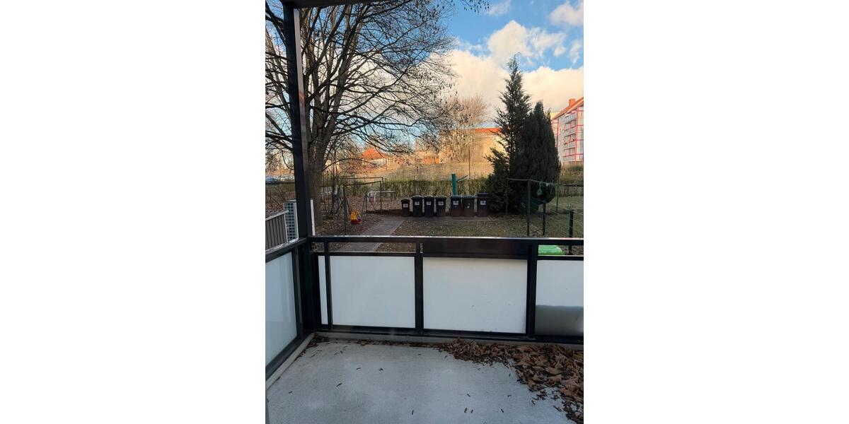 Erdgeschoßwohnung Dresden Schönfeld-Weißig - 4 Zimmer, 93 m&sup2;, 790&euro; | Angebot:24625555