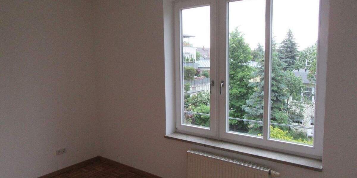 Etagenwohnung Dresden Mickten - 2 Zimmer, 59 m&sup2;, 139.000&euro; | Angebot:26244713