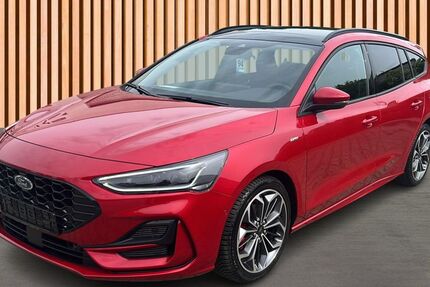 Ford Focus 9.011 km 24.890 &euro; Dresden 01328