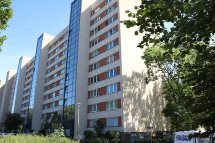 2 RaumWohnung mit Balkon und tollem Ausblick