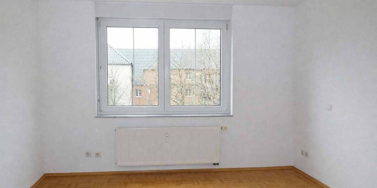 Etagenwohnung Dresden Leubnitz-Neuostra - 3 Zimmer, 67 m&sup2;, 170.000&euro; | Angebot:26080338