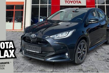 Toyota Yaris 20.677 km 17.470 &euro; Dresden 01139