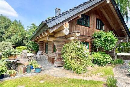 Einzigartig! Naturstammhaus mit eigenem Gartenparadies! Grüner Luxus! 3 zimmer