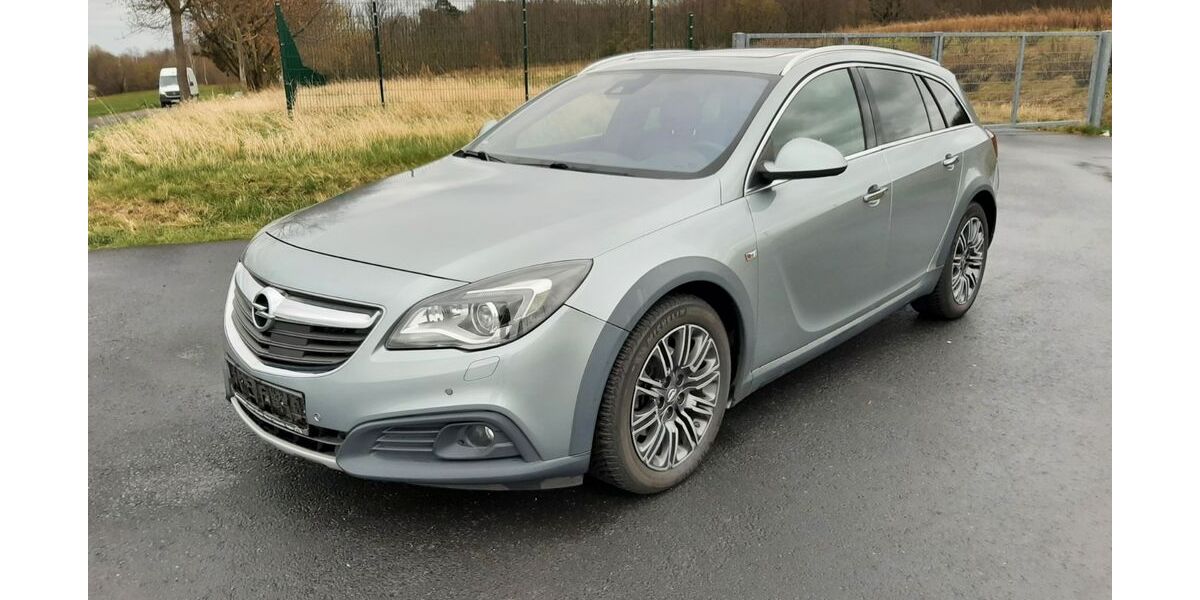 Opel Insignia 159.000 km 8.590 &euro; Dresden 01259