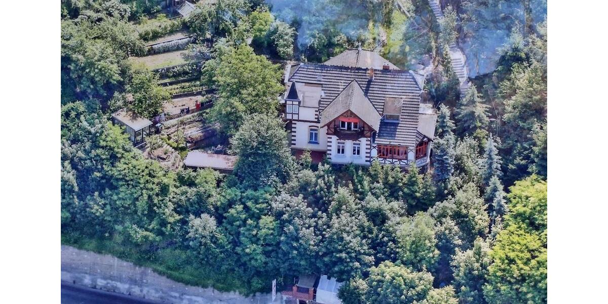 Villa Meißen - 10 Zimmer, 200 m&sup2;, 380.000&euro; | Angebot:25846082