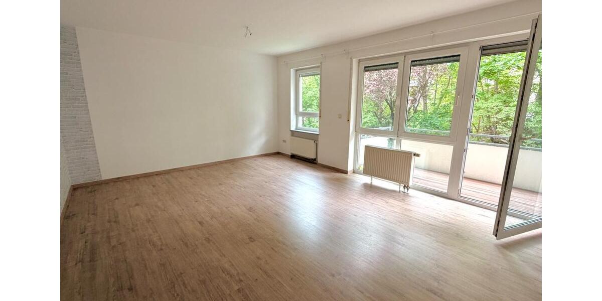 Etagenwohnung Dresden Cotta - 2 Zimmer, 62 m&sup2;, 650&euro; | Angebot:26477142