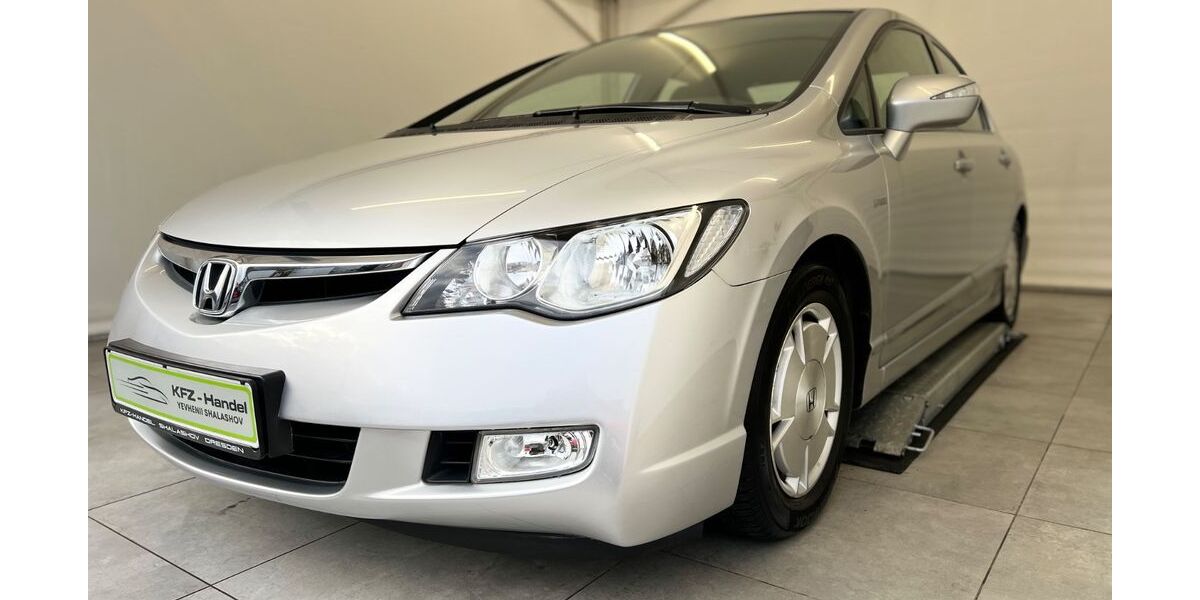 Honda Civic 140.000 km 6.580 &euro; Dresden 01067