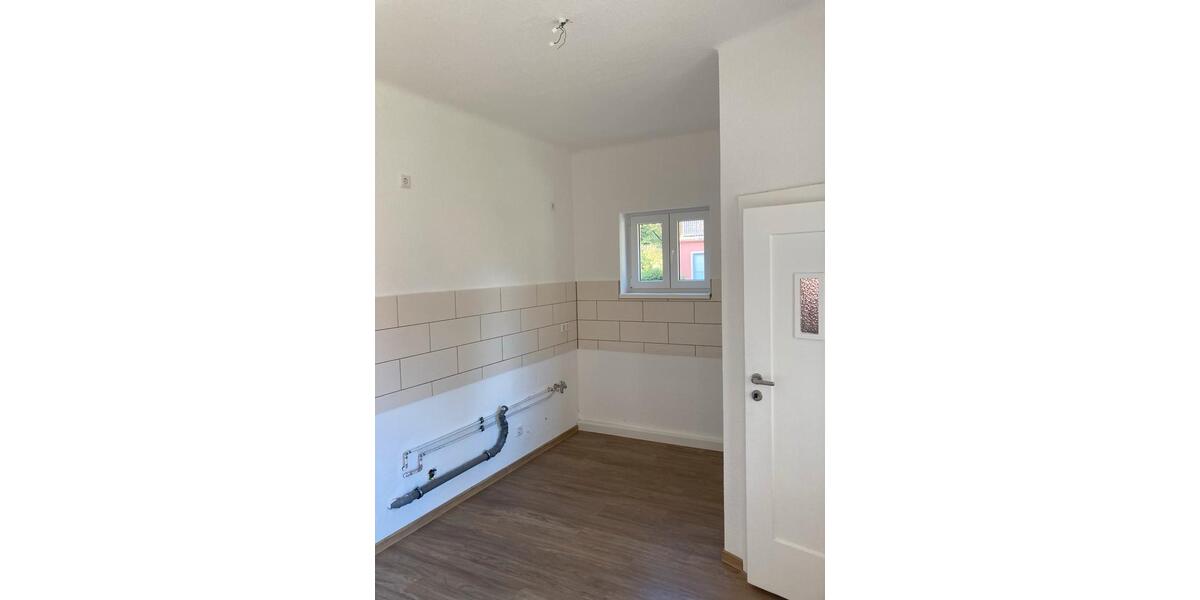 Hochparterre Dresden Loschwitz - 4.5 Zimmer, 140 m&sup2;, 1.700&euro; | Angebot:25918845