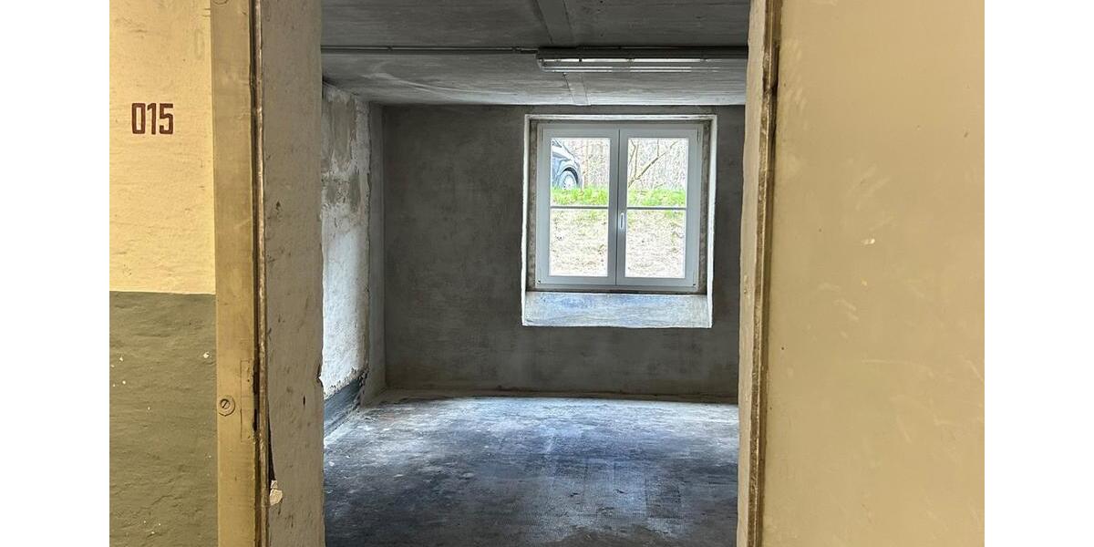Gewerbeobjekt Dresden Klotzsche - 8&euro; | Angebot:26243227
