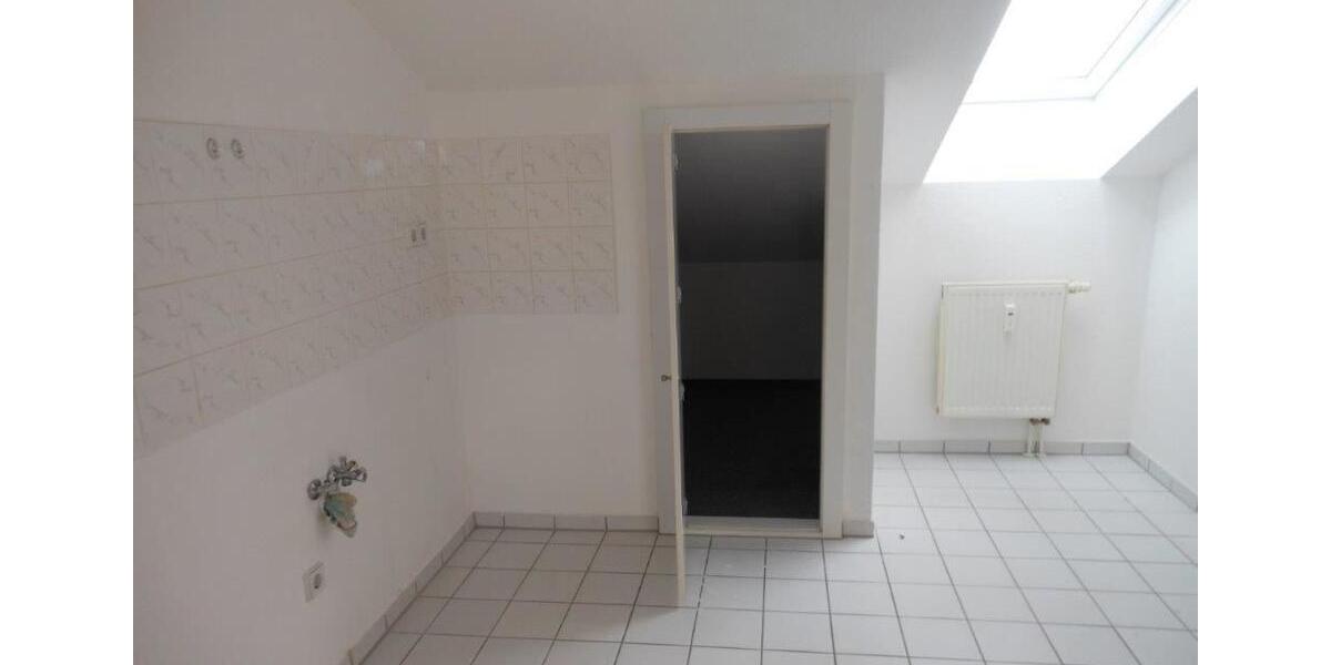 Dachgeschoßwohnung Dresden Neustadt - 1 Zimmer, 62 m&sup2;, 580&euro; | Angebot:25739682