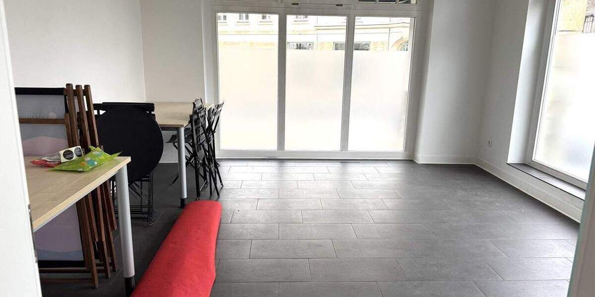 Gewerbeobjekt Dresden Bühlau/Weißer Hirsch - 3 Zimmer, 73 m&sup2;, 876&euro; | Angebot:25734624