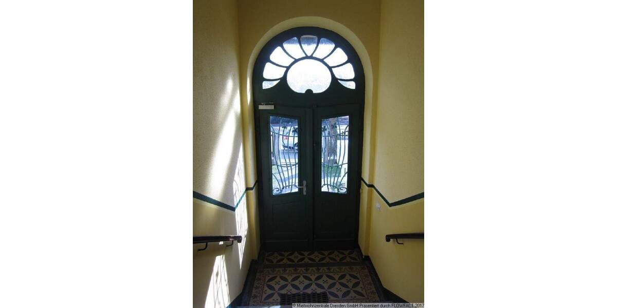 3 Zimmer - Dachgeschosswohnung mit Balkon in Radebeul!! 3 zimmer