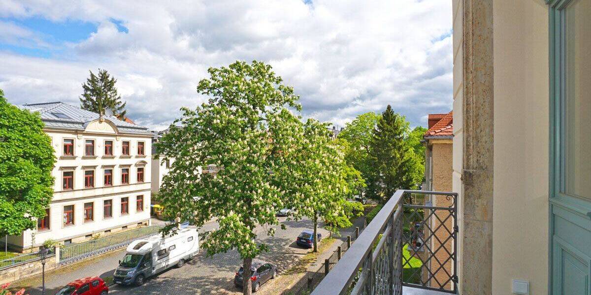 Etagenwohnung Dresden Striesen-Ost - 4 Zimmer, 103 m&sup2;, 1.995&euro; | Angebot:26684462