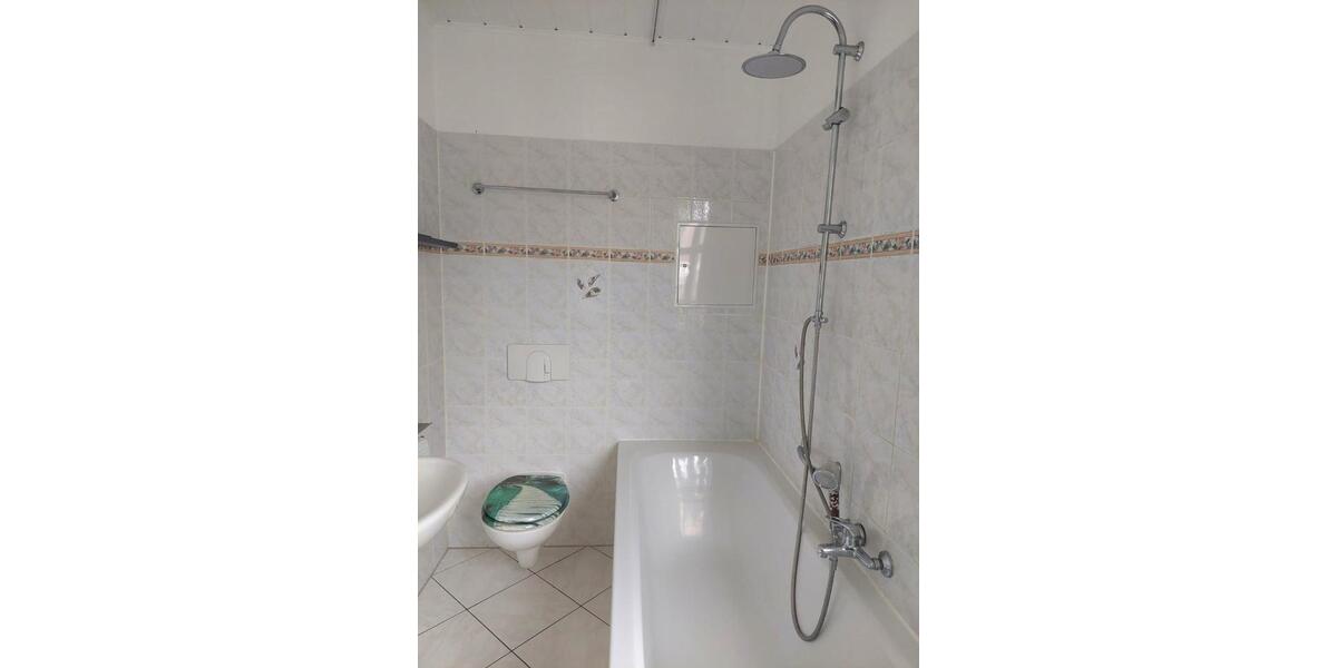 Etagenwohnung Großröhrsdorf - 3 Zimmer, 65 m&sup2;, 600&euro; | Angebot:25641786