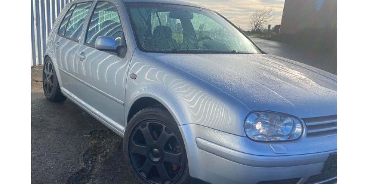 VW Golf 298.000 km 7.950 &euro; Klipphausen 01665