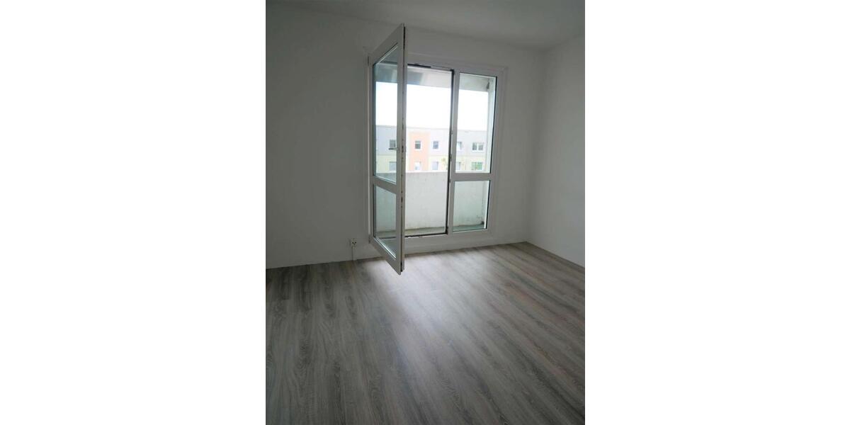 Etagenwohnung Pirna - 3 Zimmer, 58 m&sup2;, 74.900&euro; | Angebot:26986963