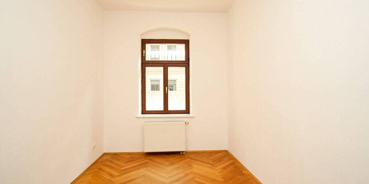 Etagenwohnung Dresden Pieschen-Süd - 3 Zimmer, 58 m&sup2;, 142.000&euro; | Angebot:26820554