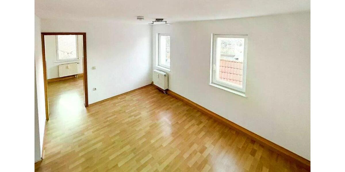 Etagenwohnung Freital - 2 Zimmer, 38 m&sup2;, 370&euro; | Angebot:25813892