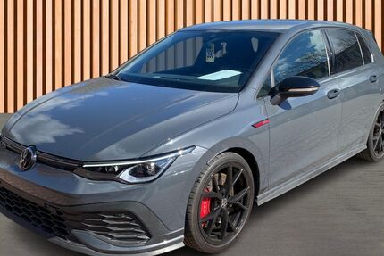 VW Golf 42.497 km 31.980 &euro; Dresden 01328