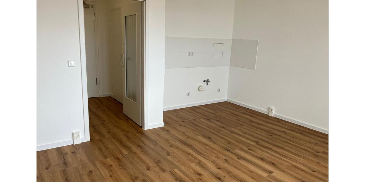 Etagenwohnung Dresden Plauen - 2 Zimmer, 45 m&sup2;, 410&euro; | Angebot:25962402