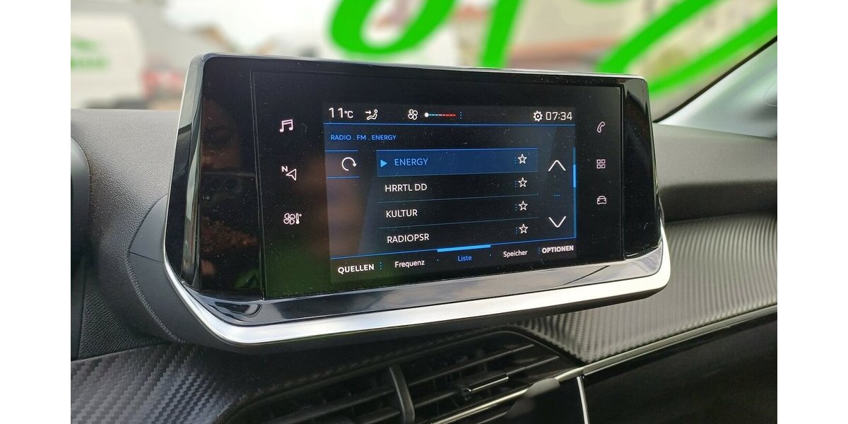 Peugeot 208 Active Pack 36.000 km 14.990 &euro; Meißen 01662