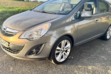 Opel Corsa 69.500 km 3.950 &euro; Dresden 01189