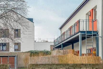 +++ Mitten im Szeneviertel! Moderne, energieeffiziente Wohnung im Hinterhaus +++ 2 zimmer