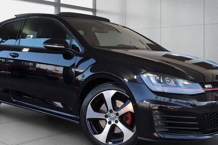 VW Golf 53.793 km 18.990 &euro; Dresden 01257