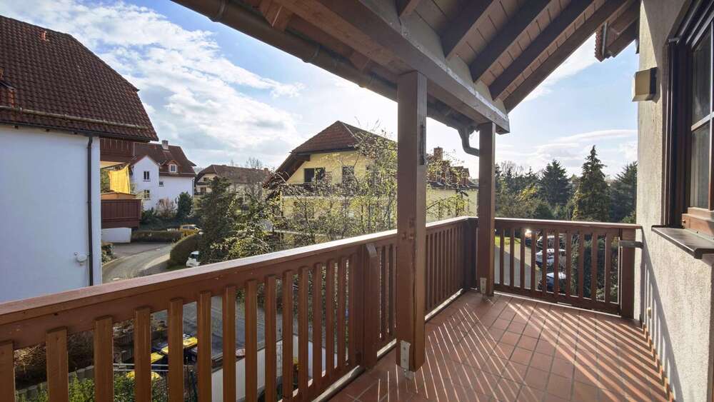 Etagenwohnung Bannewitz - 3 Zimmer, 93 m&sup2;, 280.000&euro; | Angebot:27250368