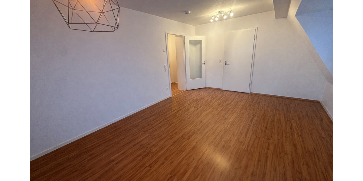 Etagenwohnung Dresden Pieschen-Nord/Trachenberge - 2 Zimmer, 56 m&sup2;, 175.000&euro; | Angebot:25928023