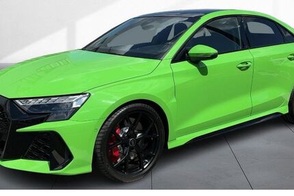Audi RS3 2.658 km 73.890 &euro; Dresden 01169