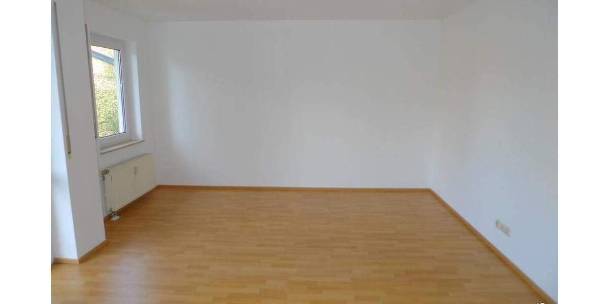 Etagenwohnung Weinböhla - 2 Zimmer, 57 m&sup2;, 490&euro; | Angebot:25693703