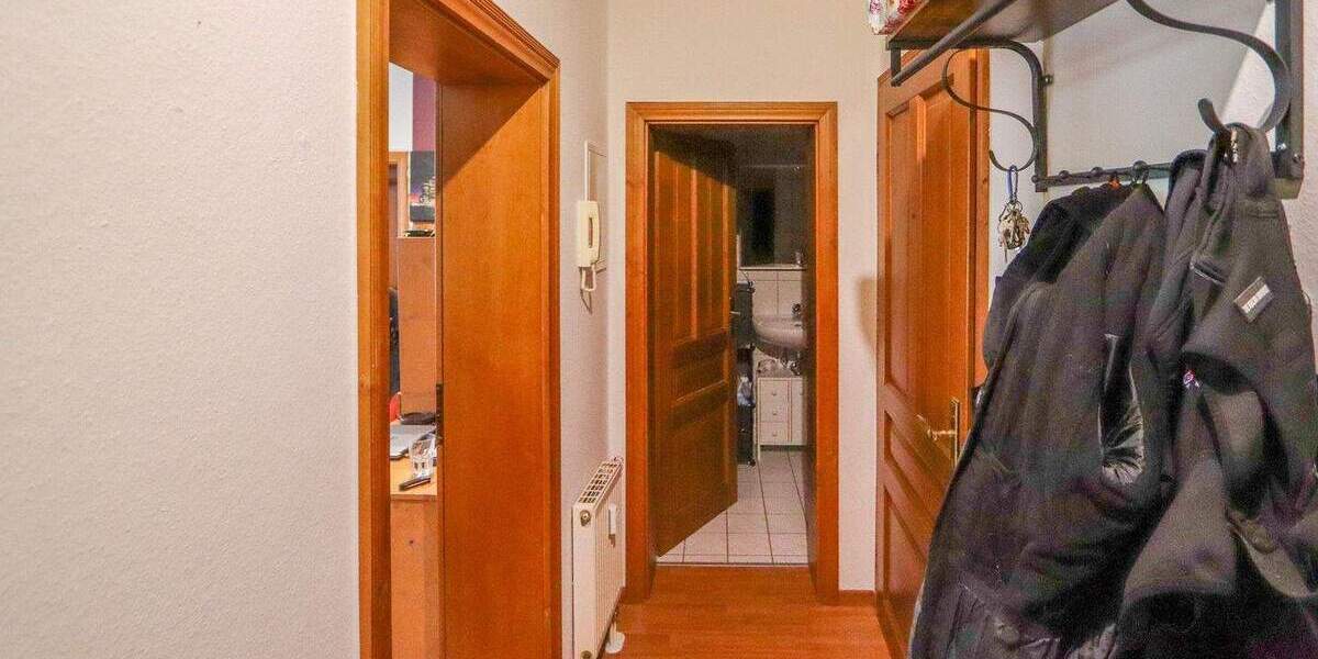 Etagenwohnung Dresden Cotta - 2 Zimmer, 77 m&sup2;, 149.900&euro; | Angebot:25682401