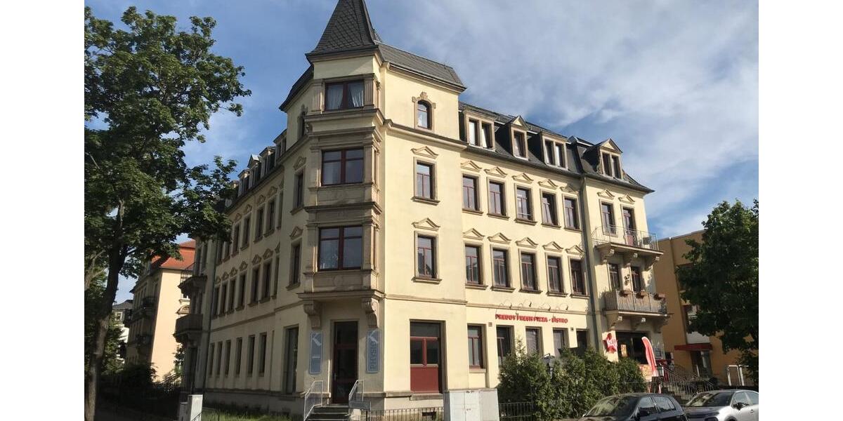 Dachgeschoßwohnung Dresden Blasewitz - 4 Zimmer, 115 m&sup2;, 1.265&euro; | Angebot:26426124