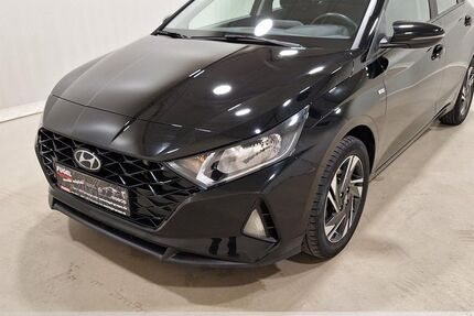 Hyundai i20 52.170 km 16.369 &euro; Dresden 01157