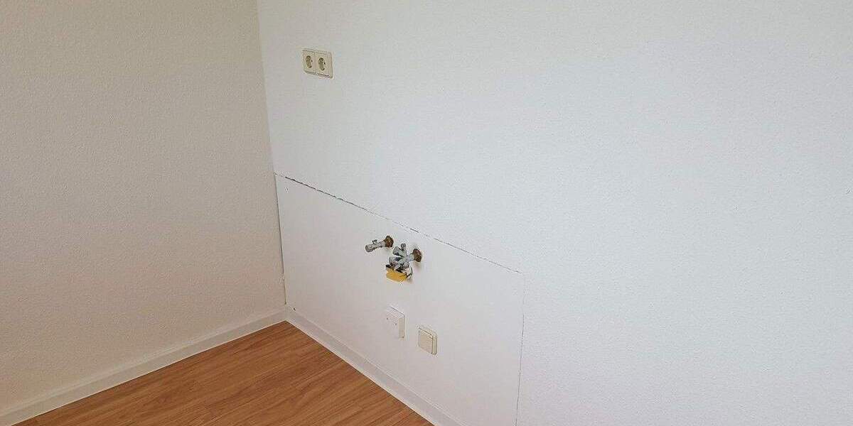 Etagenwohnung Dresden Strehlen - 3 Zimmer, 64 m&sup2;, 450&euro; | Angebot:25299702