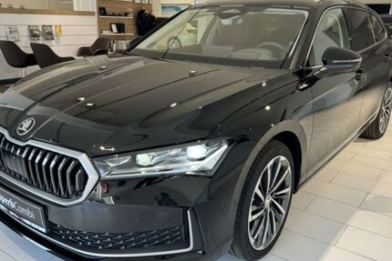 Skoda Superb 6.362 km 47.990 &euro; Dresden 01257