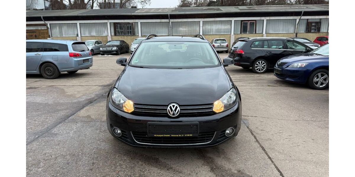 VW Golf 156.592 km 6.900 &euro; Dresden 01159