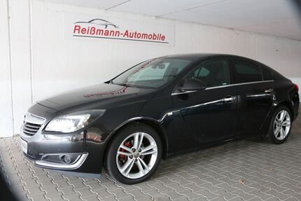Opel Insignia 142.999 km 8.590 € Dresden 01156