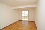 Etagenwohnung Dresden Naußlitz - 3 Zimmer, 77 m&sup2;, 1.169&euro; | Angebot:25689320