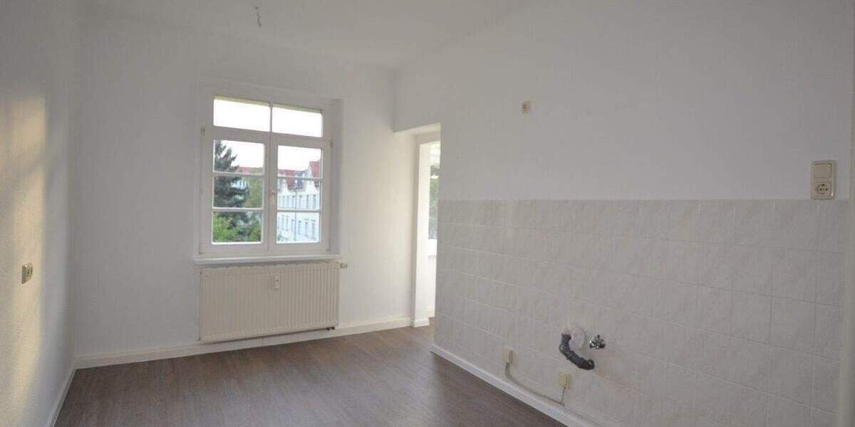 Etagenwohnung Dresden Leuben - 2 Zimmer, 60 m&sup2;, 475&euro; | Angebot:26160855