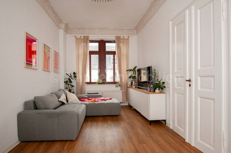 Etagenwohnung Dresden Striesen-West - 4 Zimmer, 93 m&sup2;, 349.000&euro; | Angebot:26815871
