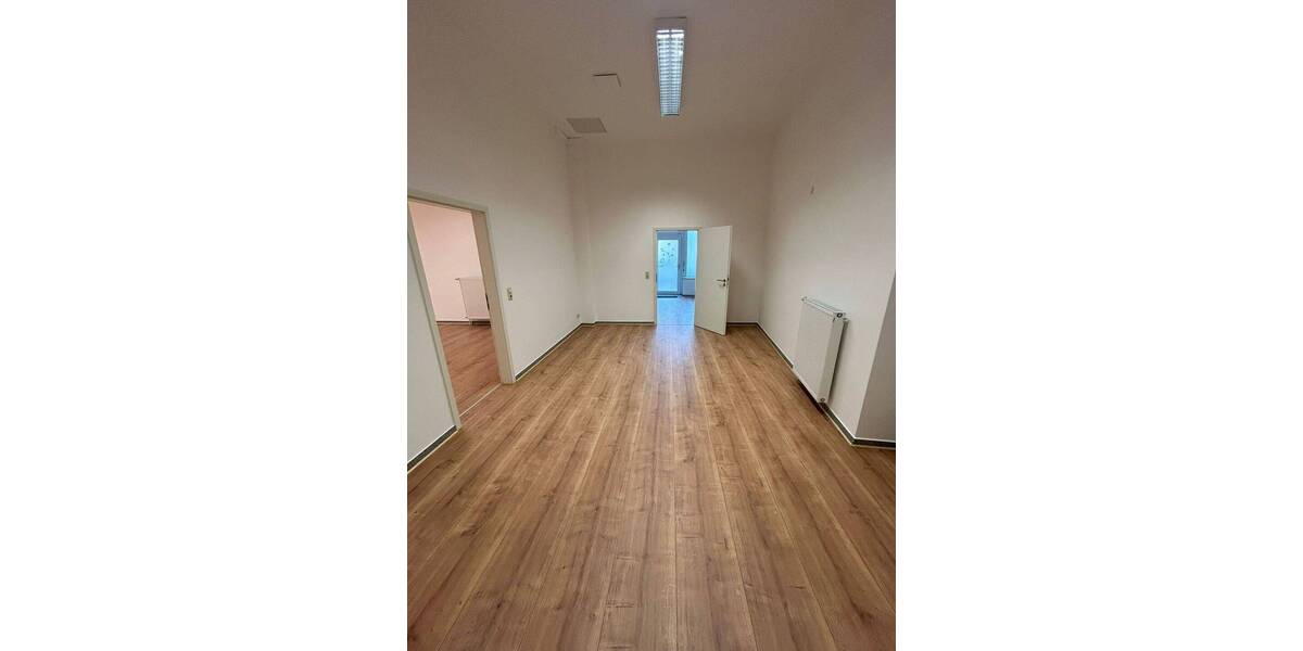 Gewerbeobjekt Dresden Pieschen-Süd - 700&euro; | Angebot:26015849