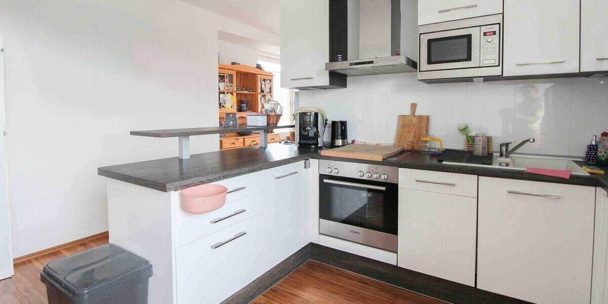 Etagenwohnung Dresden Radeberger Vorstadt - 4 Zimmer, 95 m&sup2;, 399.000&euro; | Angebot:24825211