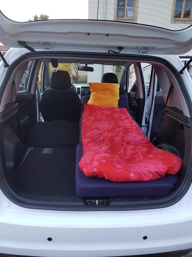 Kia Venga 101.000 km 7.500 € Dresden 01067