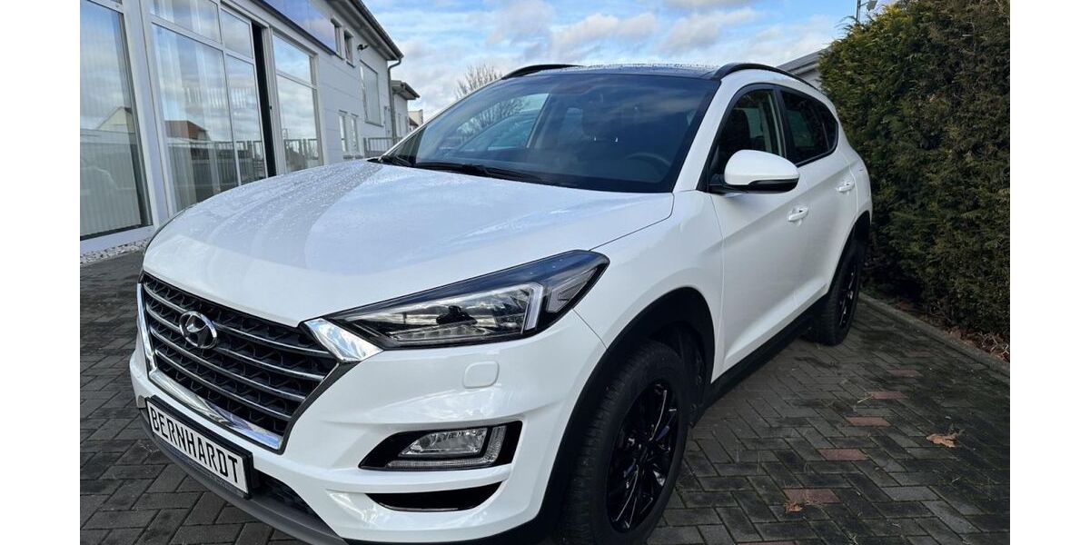 Hyundai TUCSON 97.800 km 16.990 &euro; Dresden 01156