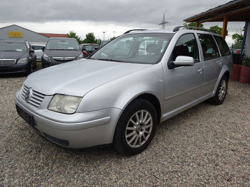 VW Bora 260.201 km 1.300 € Dresden 01219