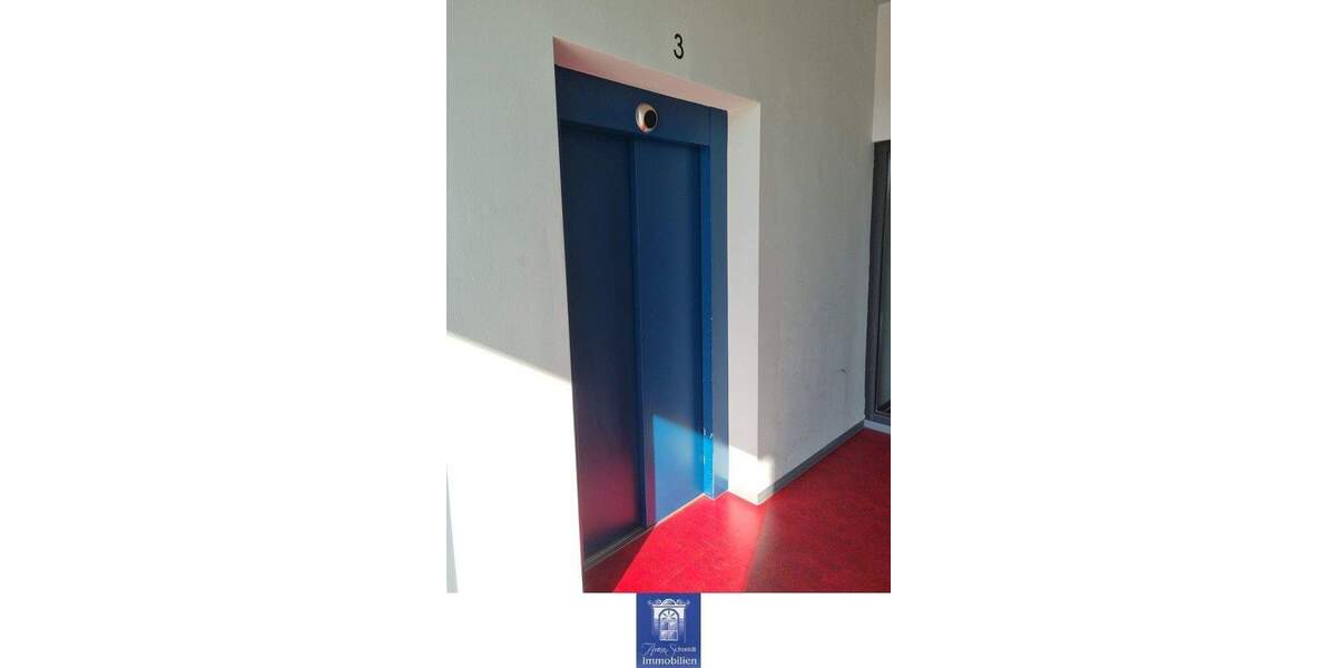 Ihr neuer Lieblingsplatz in 1 A-Lage mit Fußbodenheizung und Erker am Großen Garten! 2 zimmer